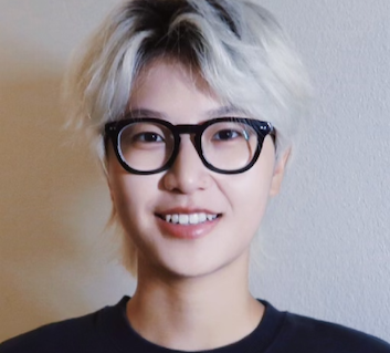 Headshot_Jiayu Zhao (1)